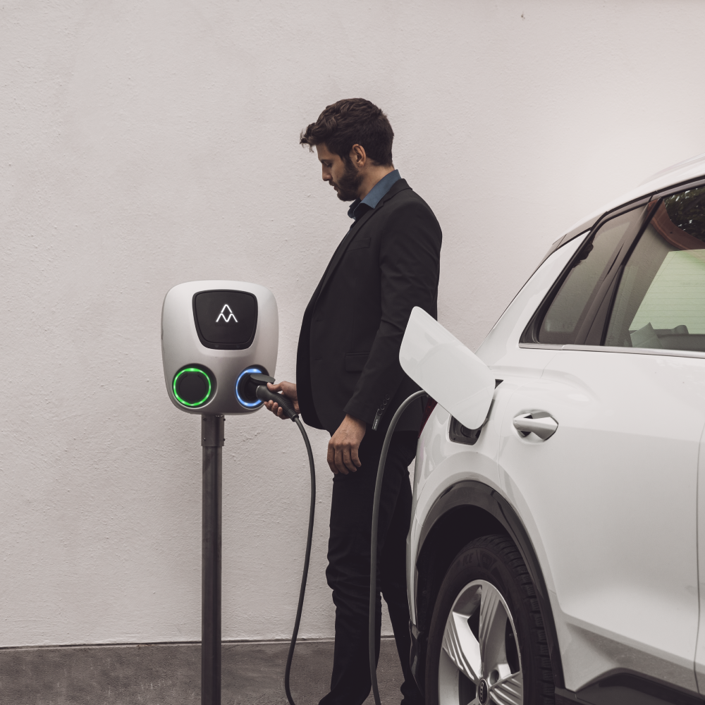 Charge Amps Aura 2x22 kW